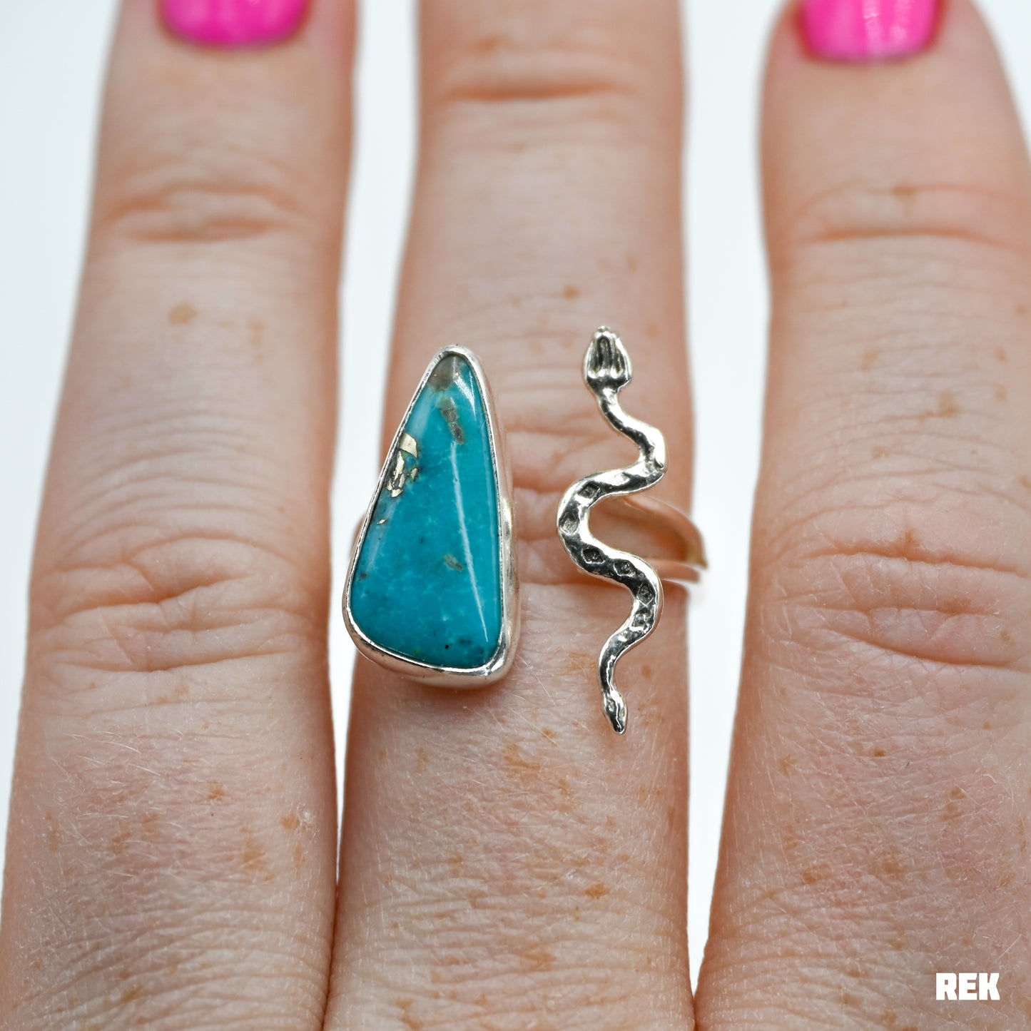 Adjustable campitos turquoise and snake size 8