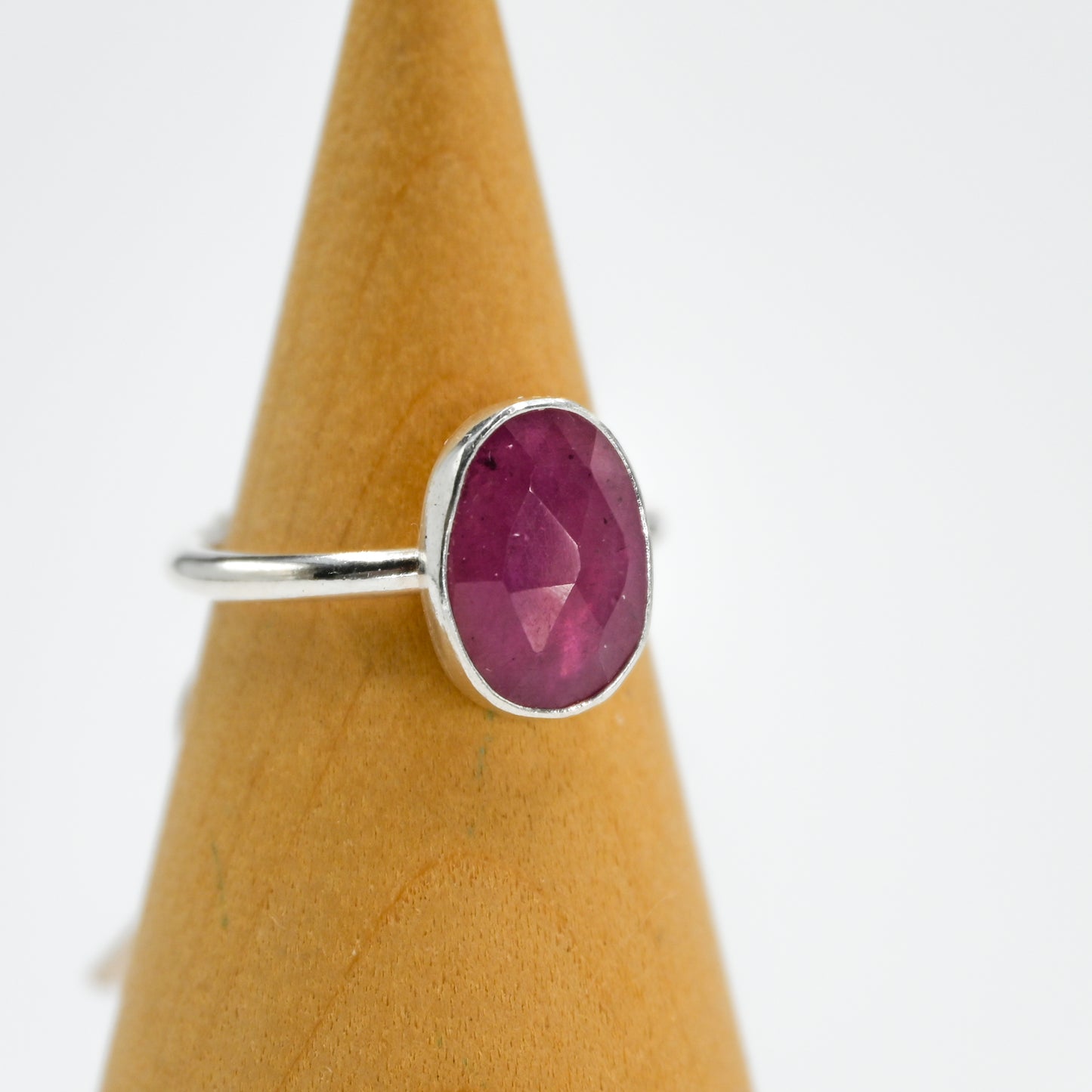 Rose cut ruby size 7.25