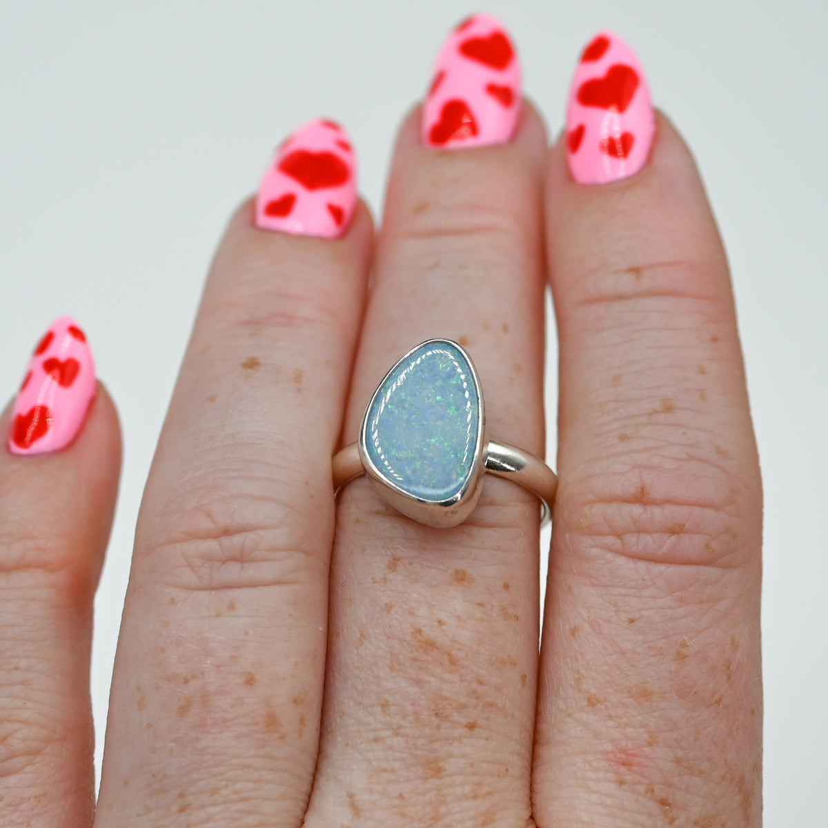 Australian opal size 7.25