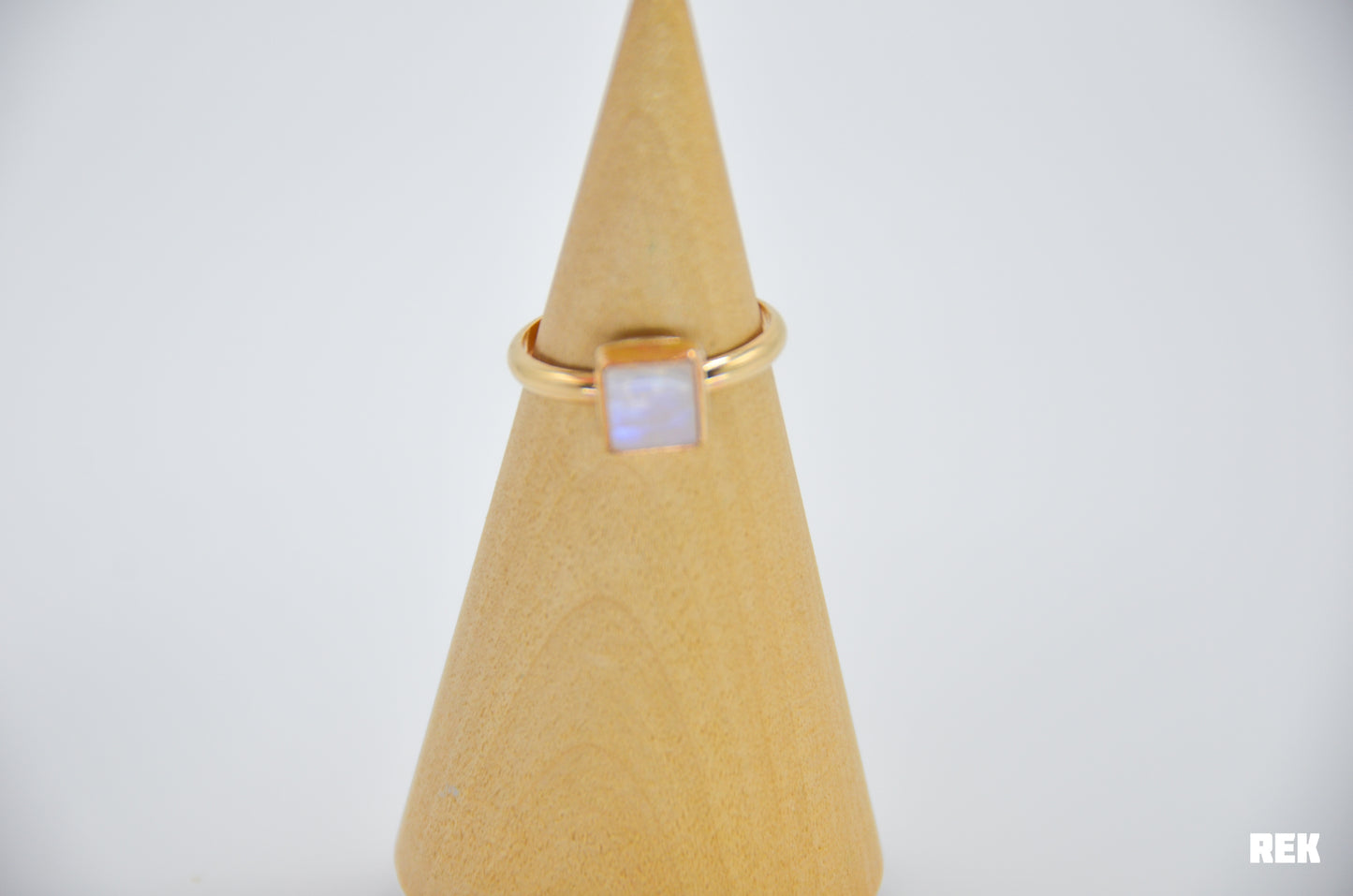 Gold Fill Square Rainbow Moonstone Size 9