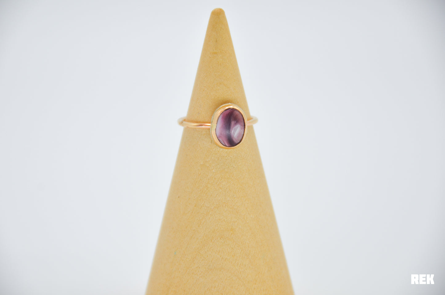 Gold Fill Spiny Oyster Size 6.5