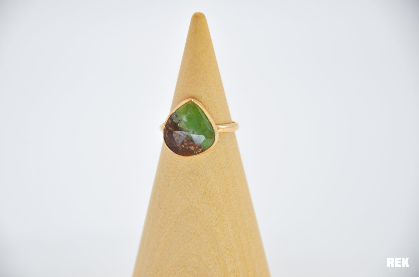 Gold Fill Rose Cut Chrysoprase Size 7.75