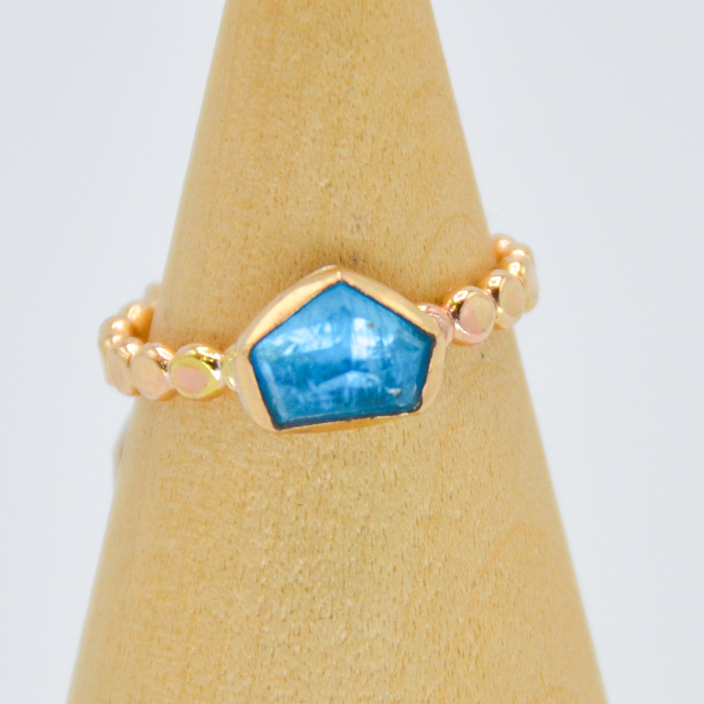 Gold Fill rose cut Apatite Size 7.25