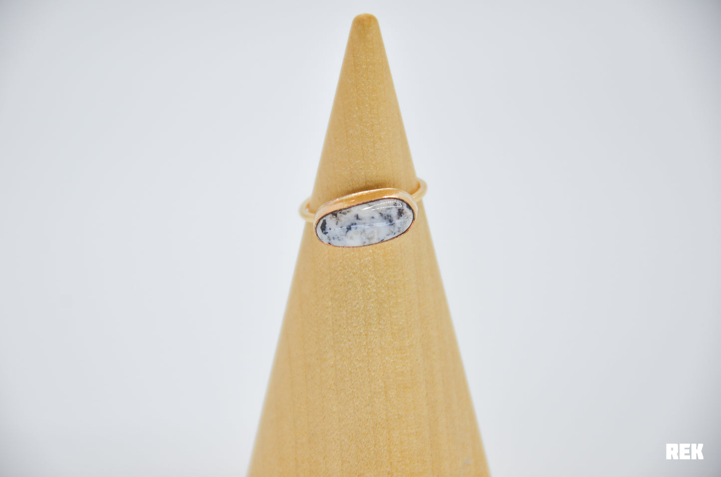 Gold Fill White Buffalo Size 6.25