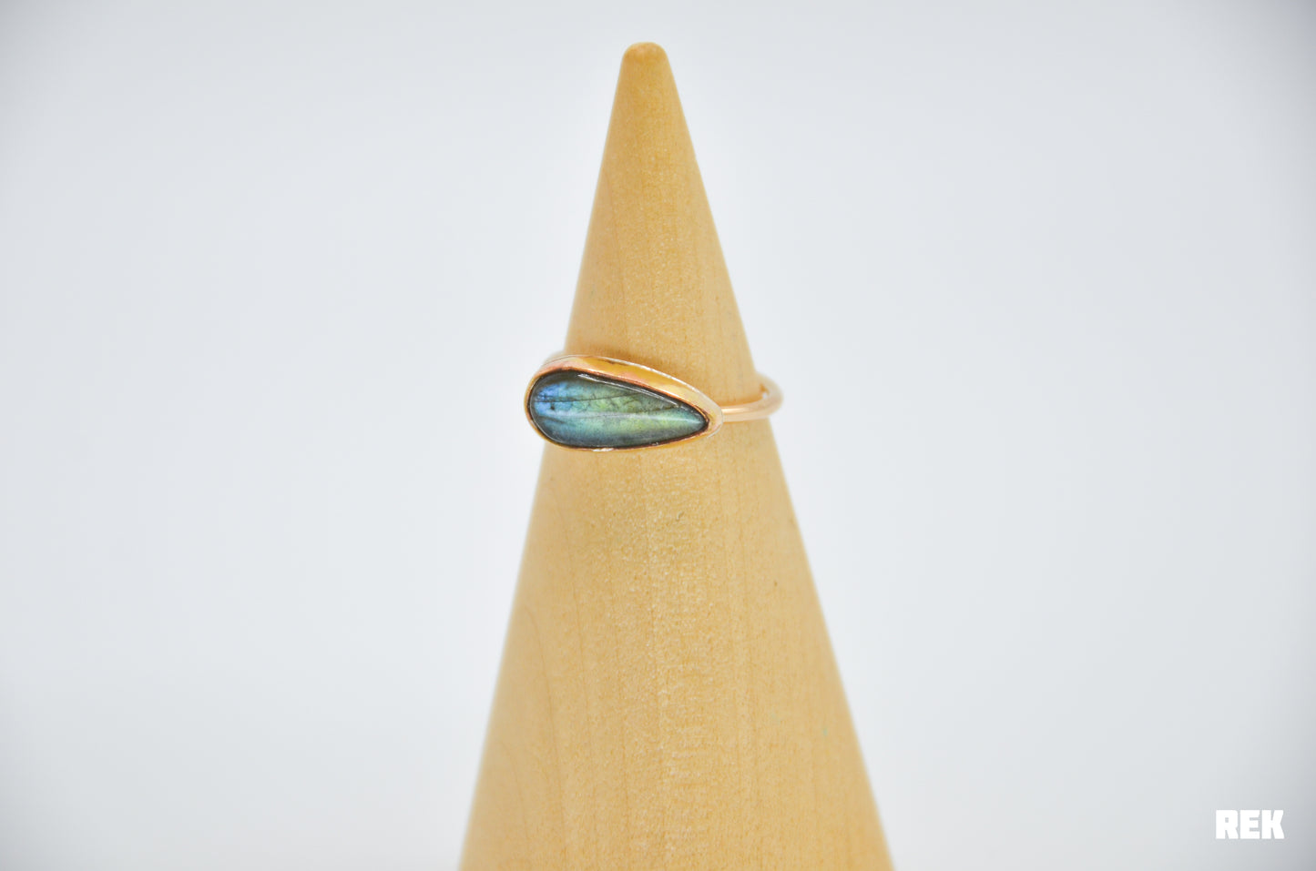 Gold Fill Labradorite Size 7