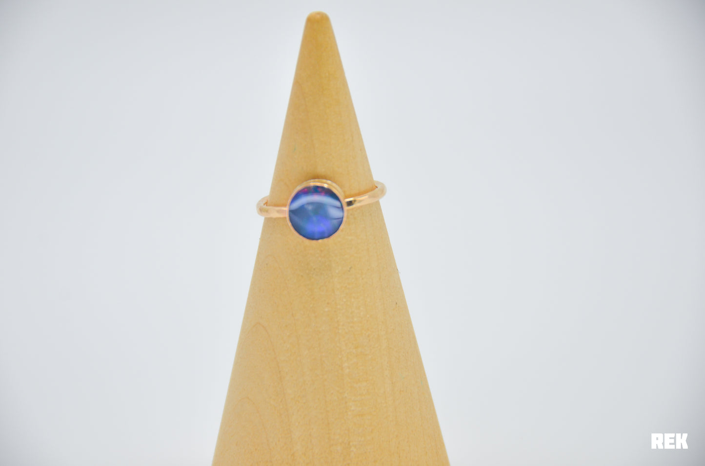 Gold Fill Round Australian Opal Size 7