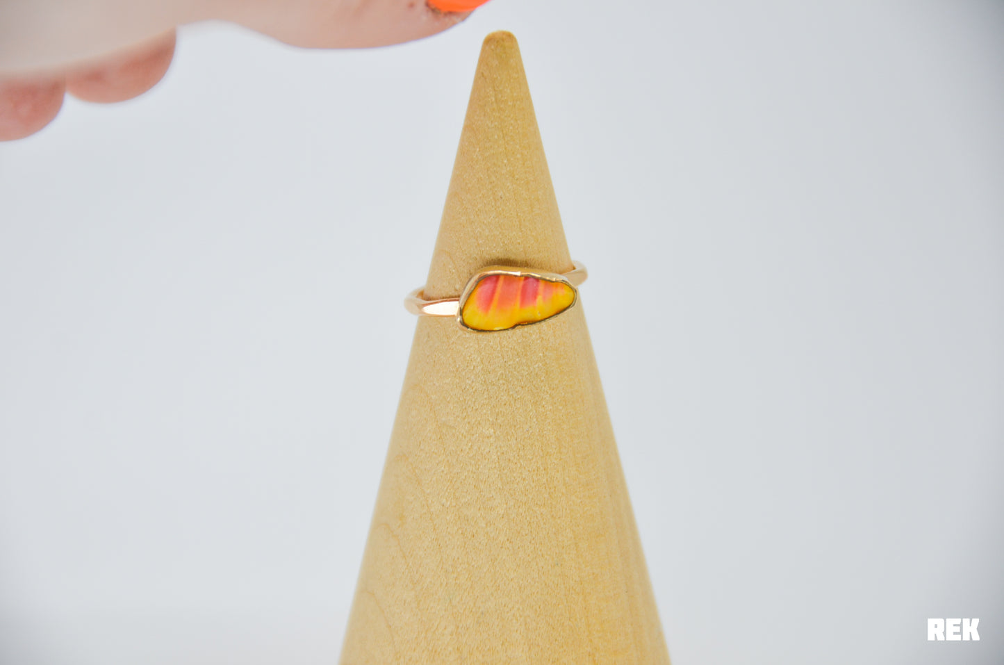 Gold Fill Hawaiian Sunrise Shell Size 6.75