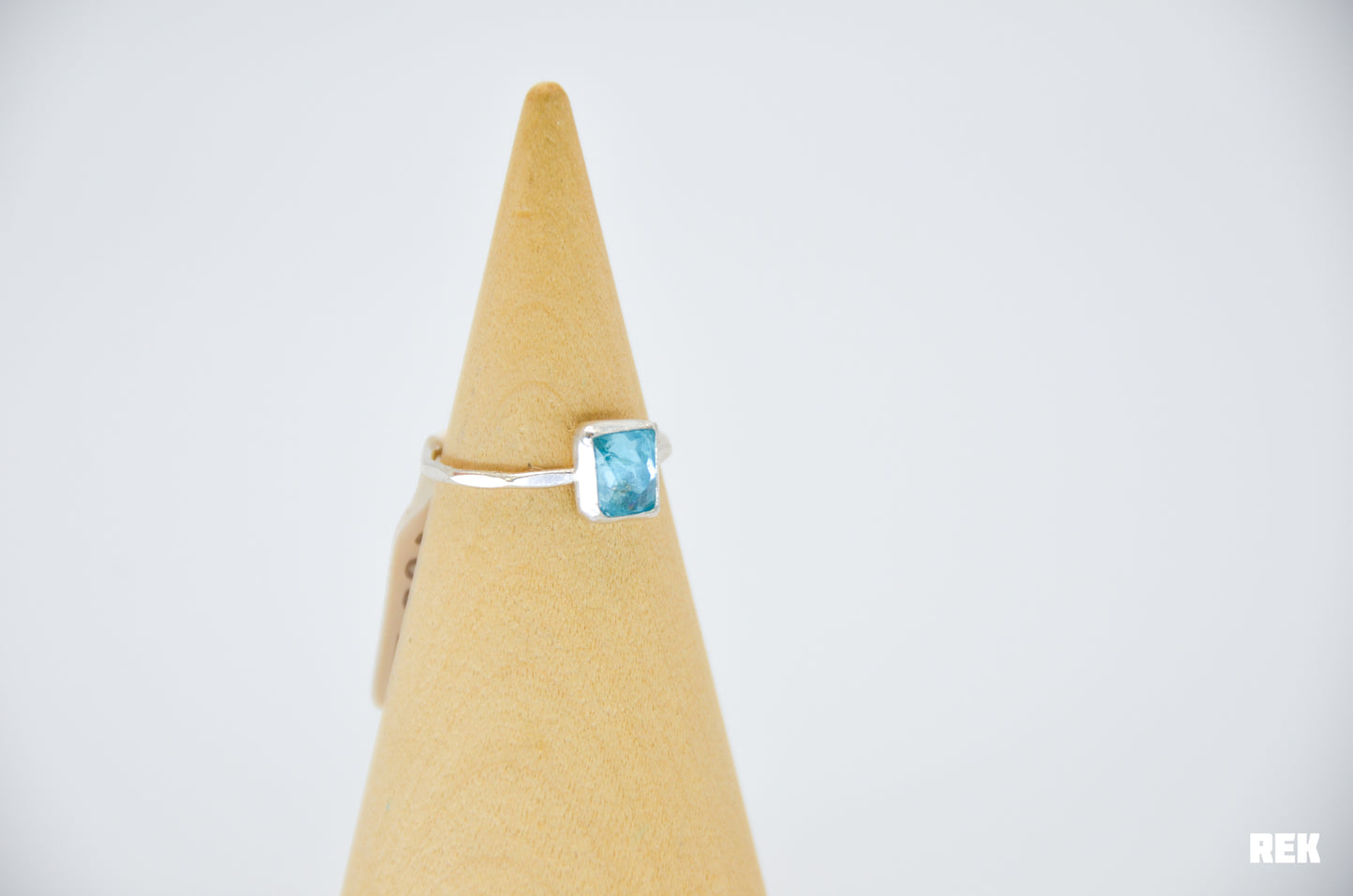 Rose cut apatite size 7.75