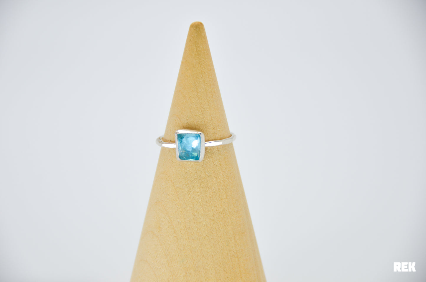 Rose cut apatite size 7.75