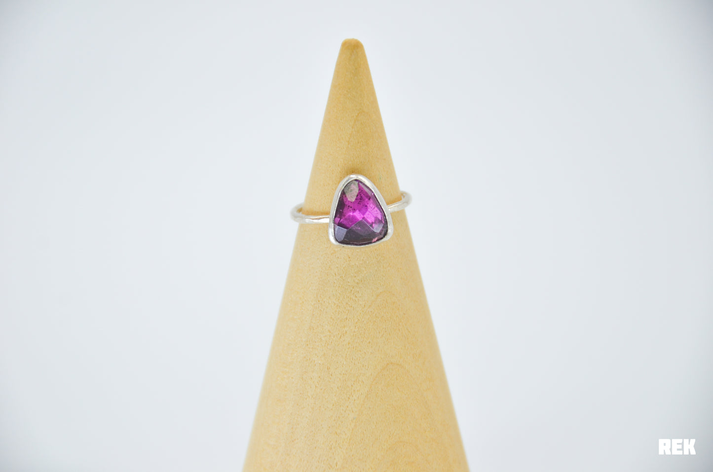 Rose cut rhodolite garnet size 5.25