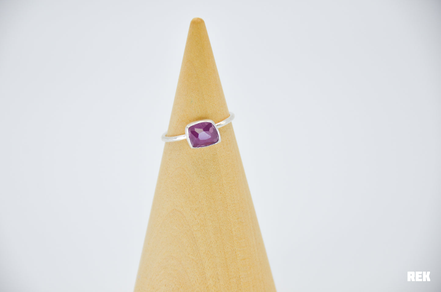 Rose cut ruby Size 6.5