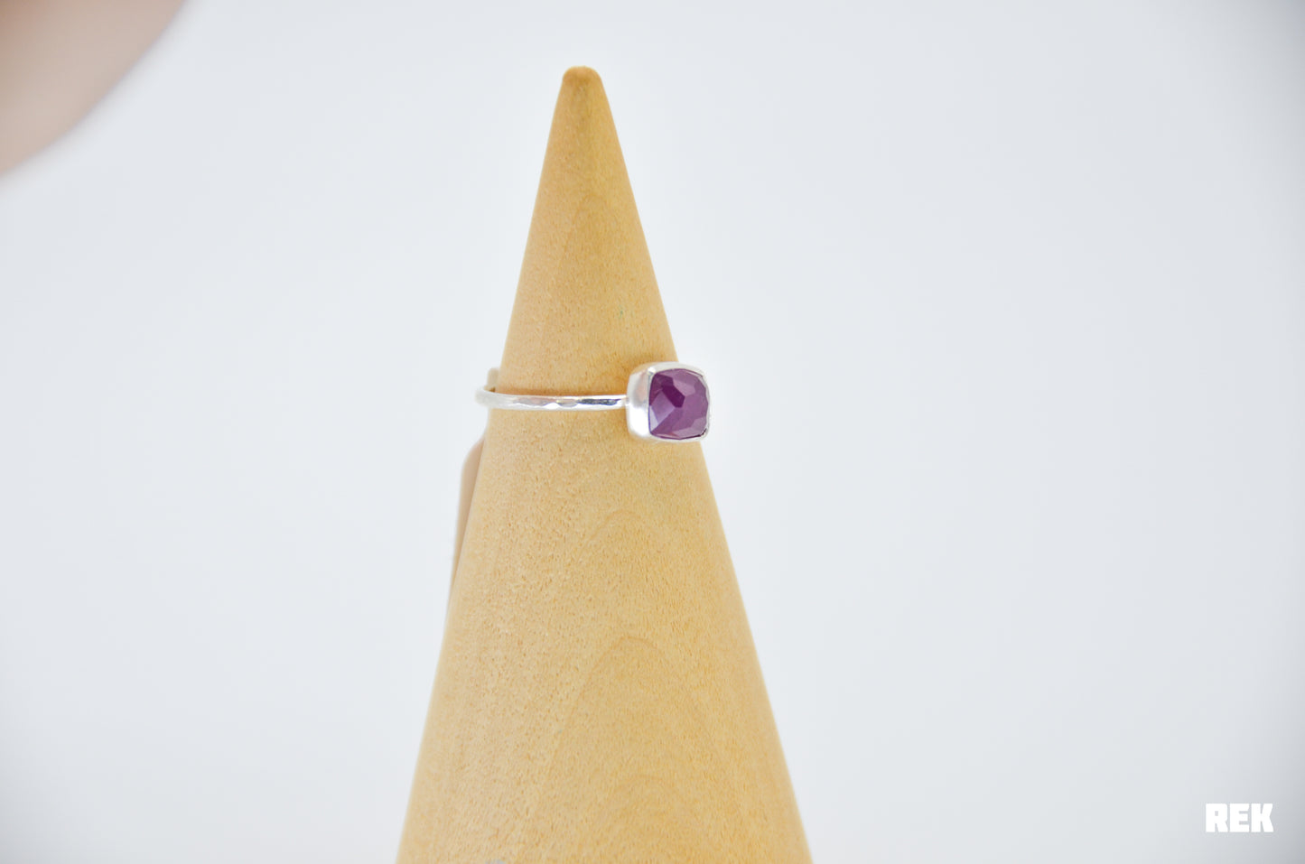 Rose cut ruby Size 6.5