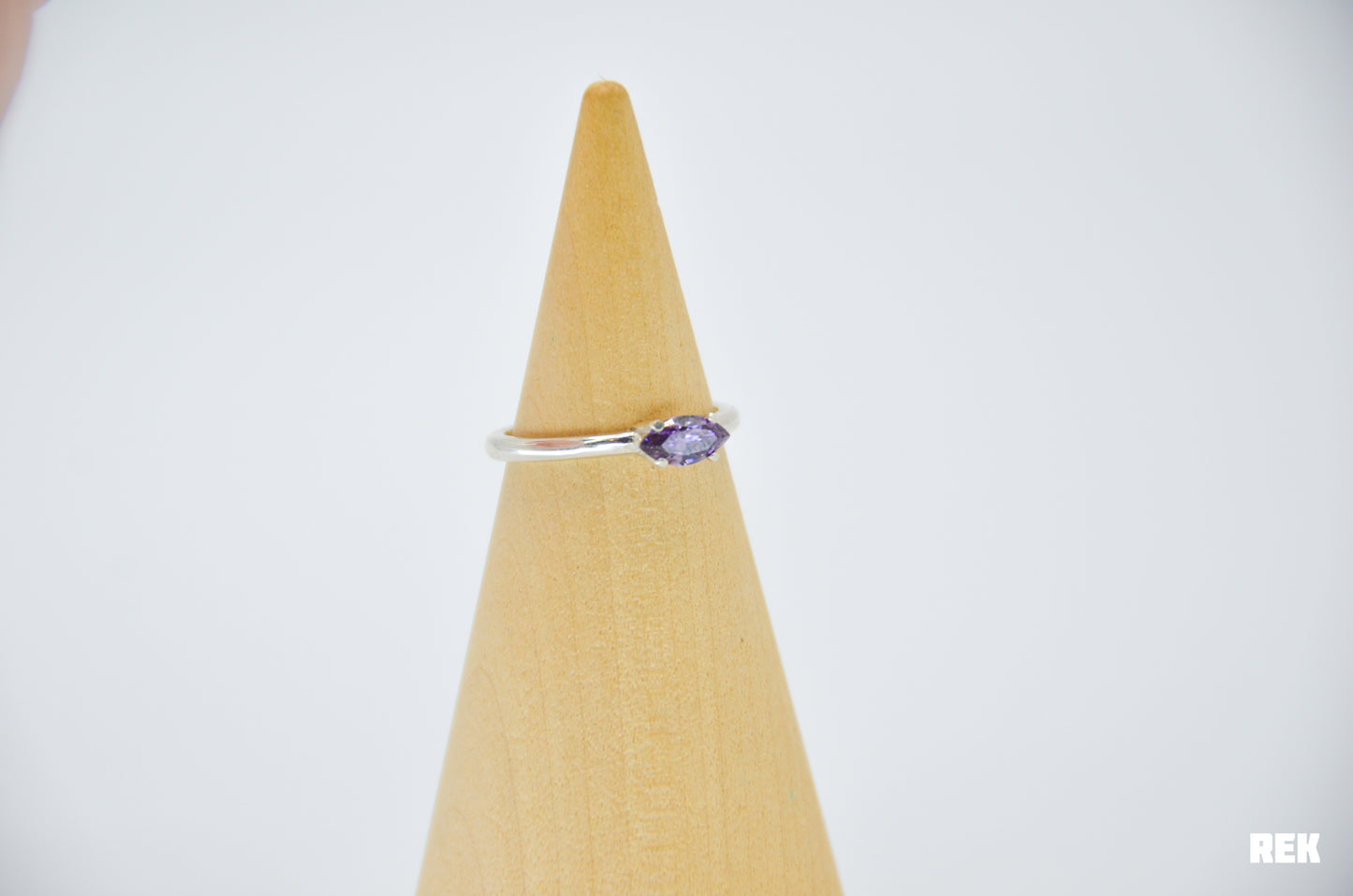 Faceted amethyst Size 7