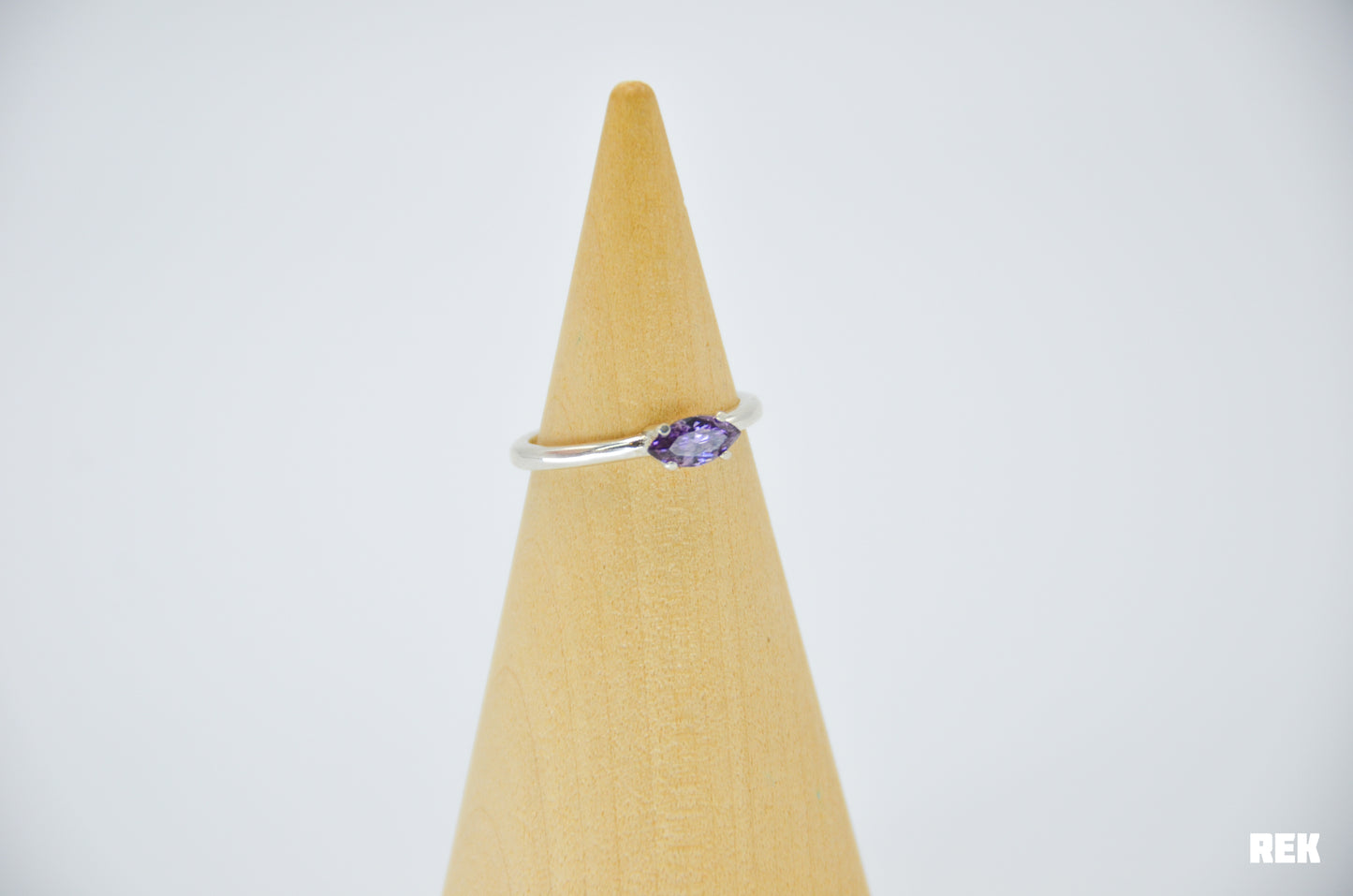 Faceted amethyst Size 7