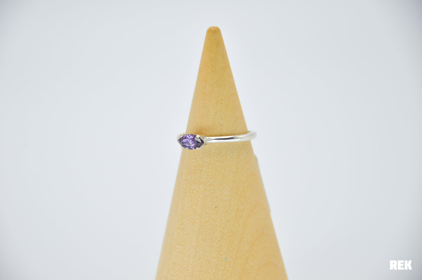 Faceted amethyst Size 7