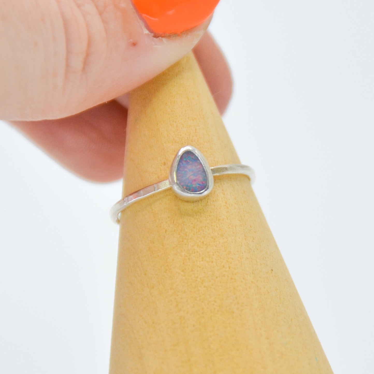 Small Australian Opal Size 8