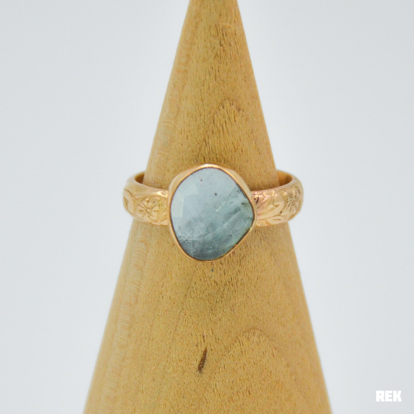 Gold fill rose cut aquamarine Size 7.25