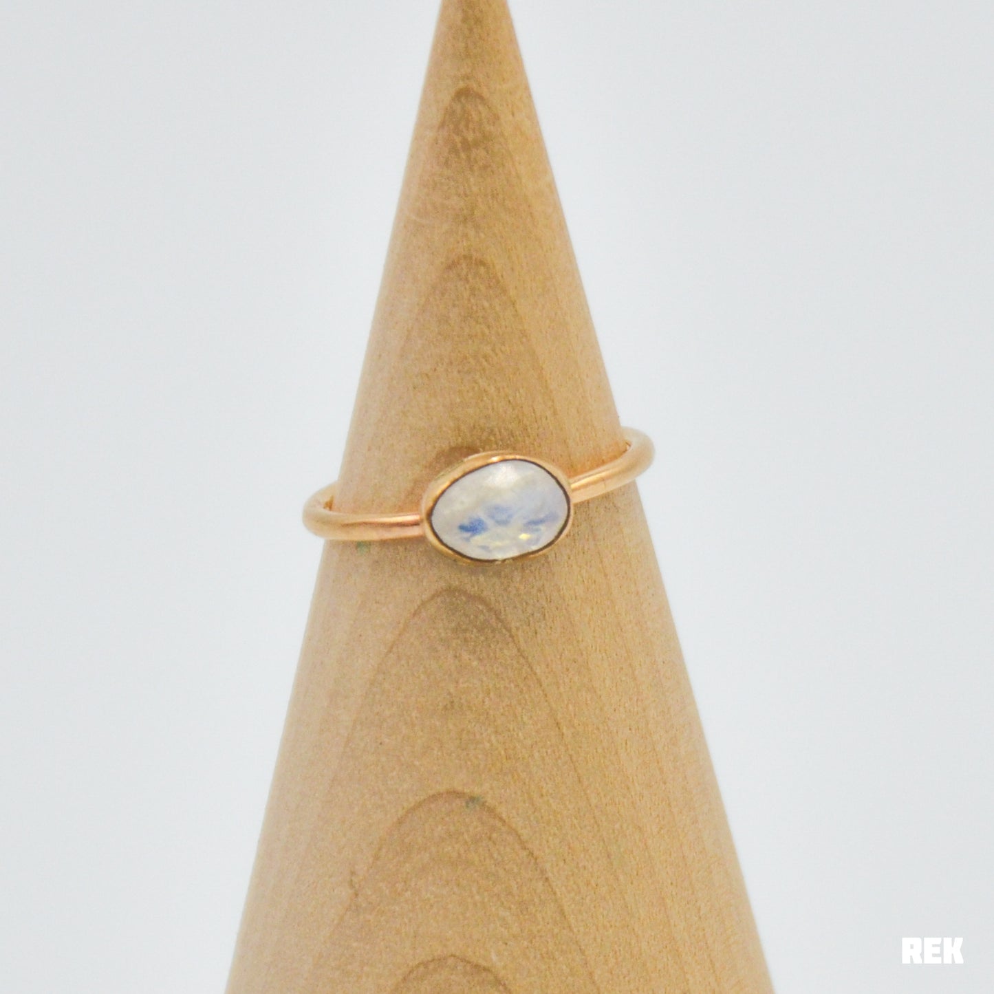 Gold fill mini rose cut rainbow moonstone size 7.75