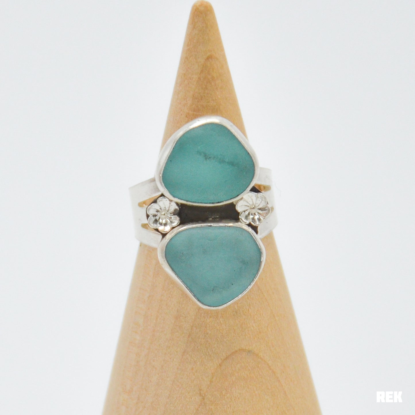 Double aqua sea glass size 7.5