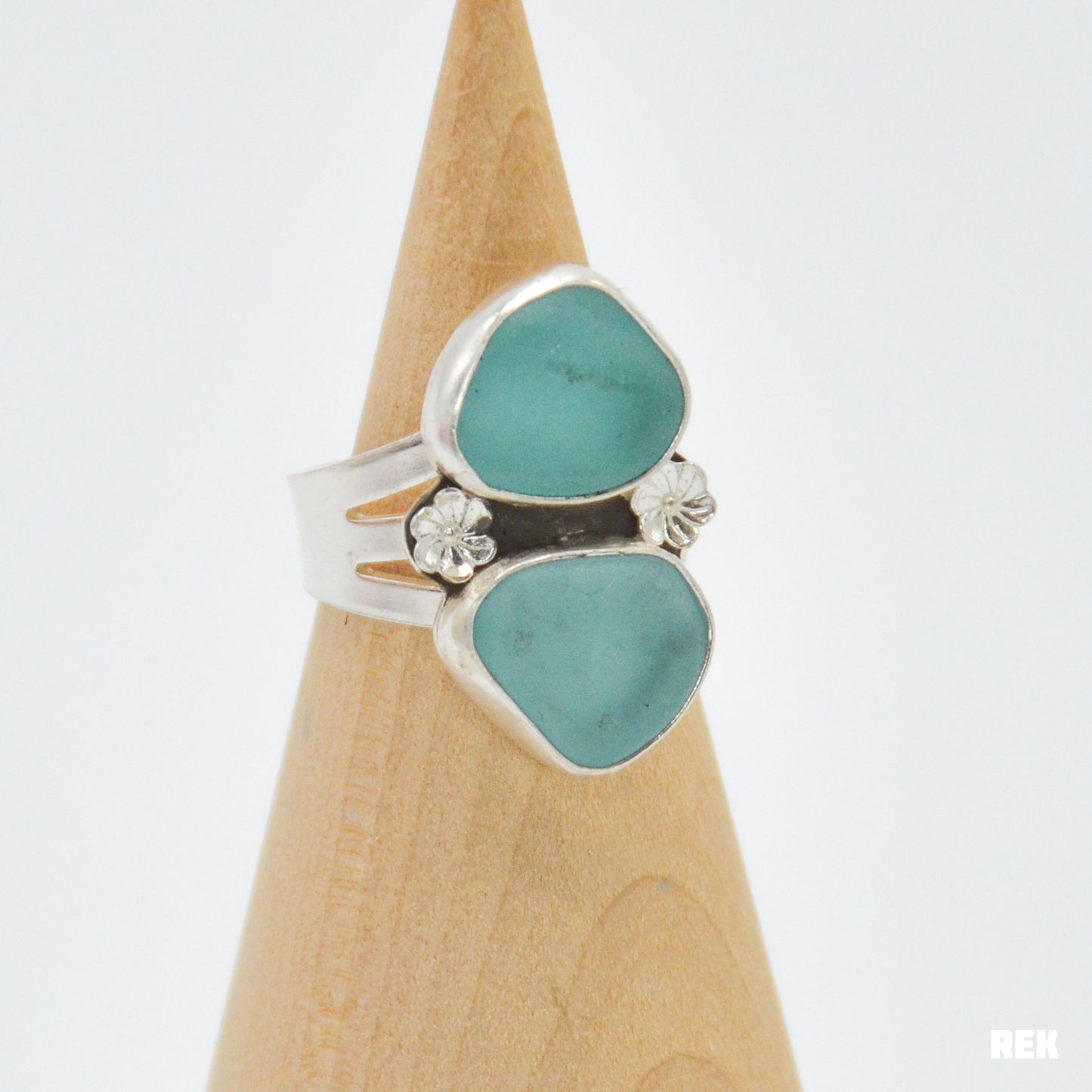 Double aqua sea glass size 7.5