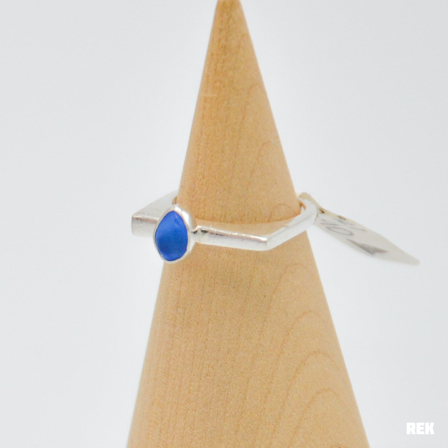 Cornflower sea glass bar ring size 7