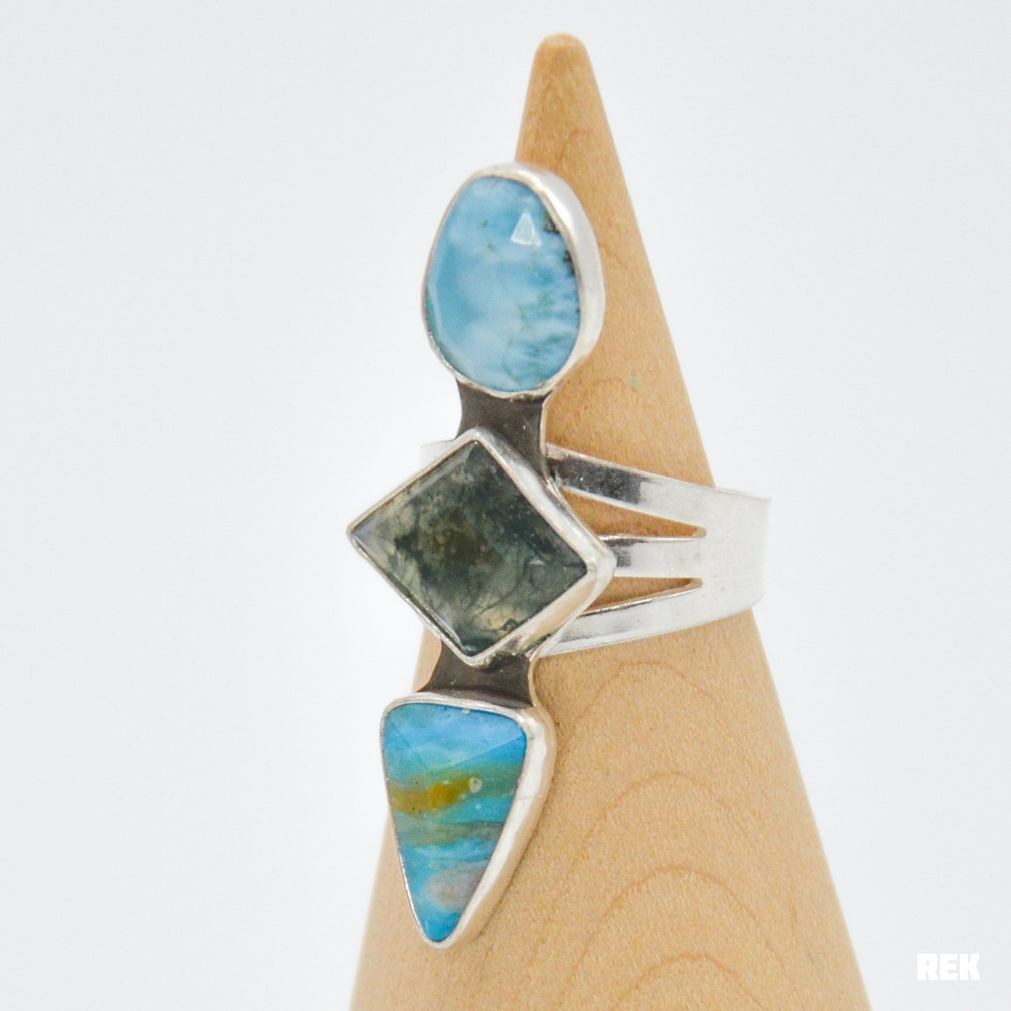 Triple larimar, moss agate, peruvian opal size 8