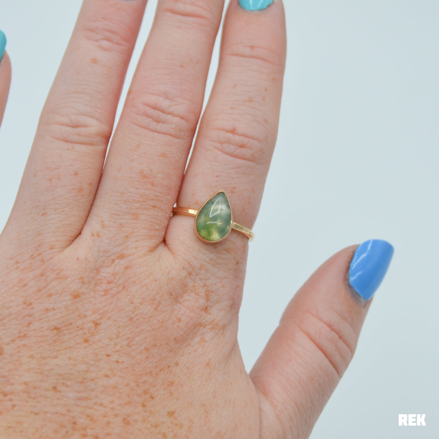 Gold fill pear moss agate size 7.75