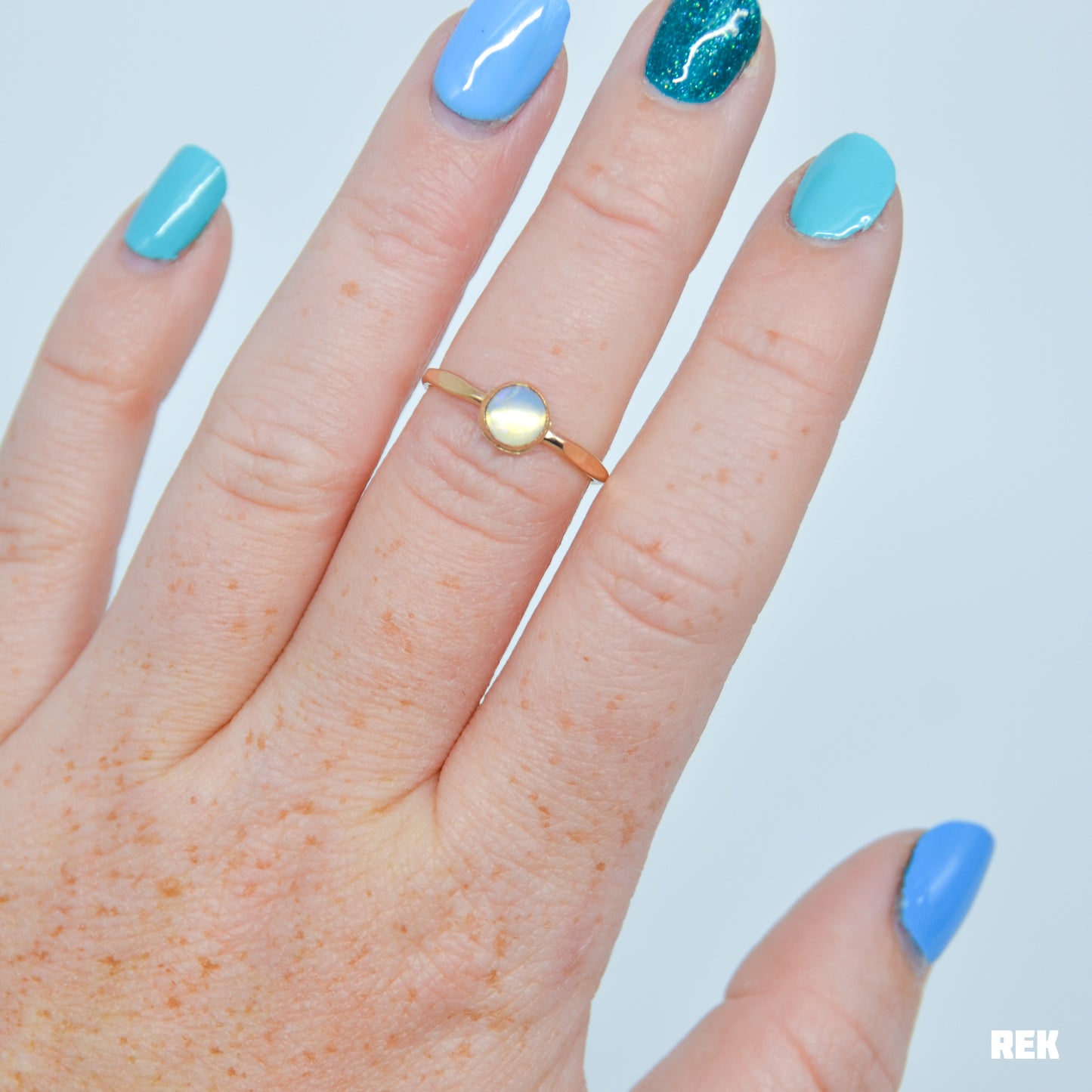 Gold fill solid Australian opal size 6.75