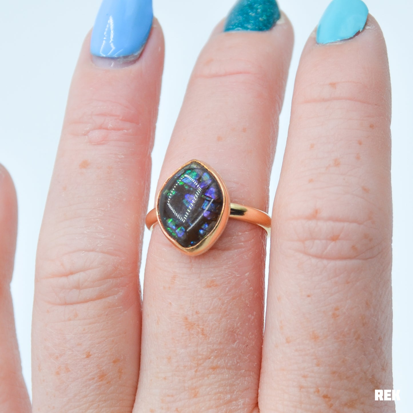 Gold fill Ammolite size 7.75