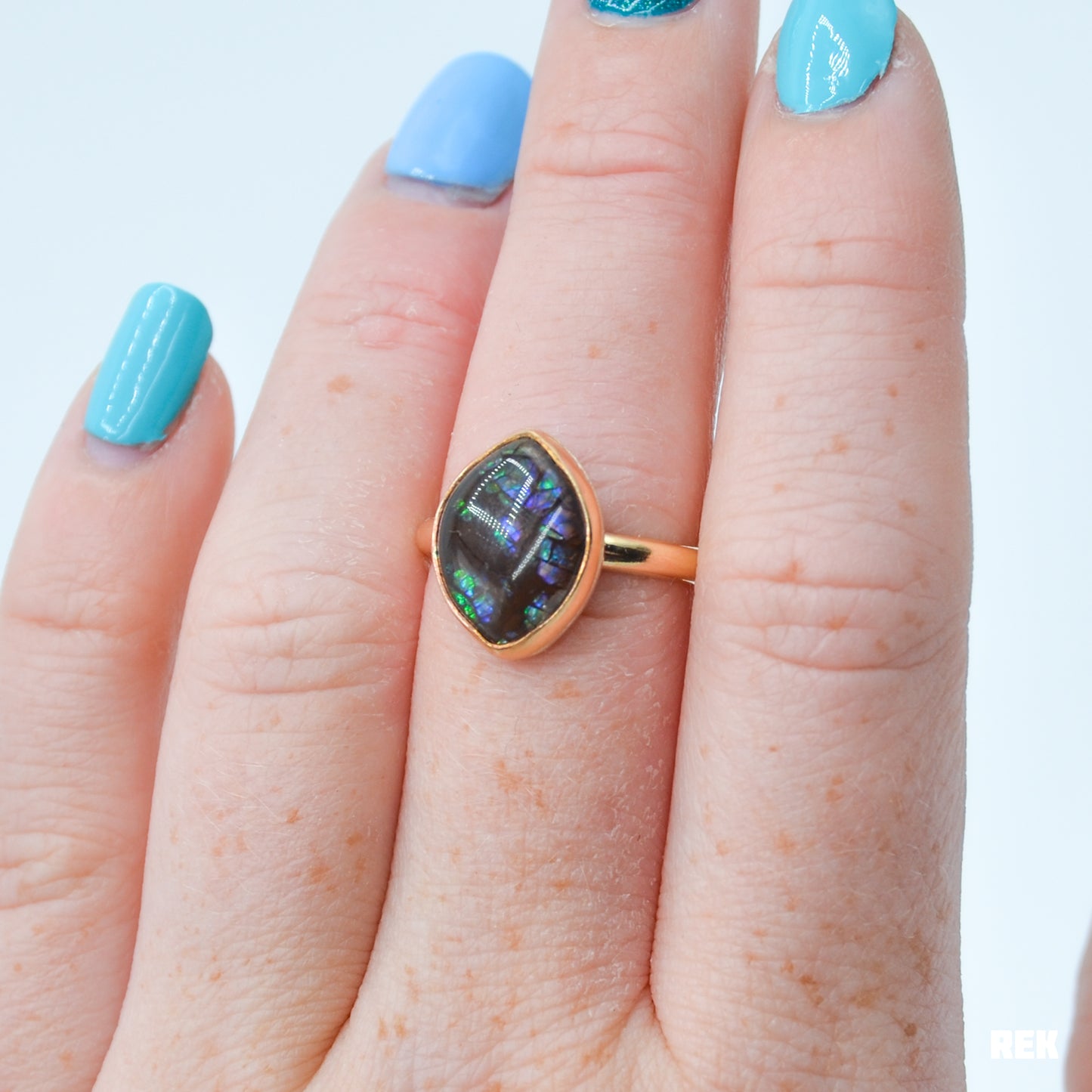 Gold fill Ammolite size 7.75