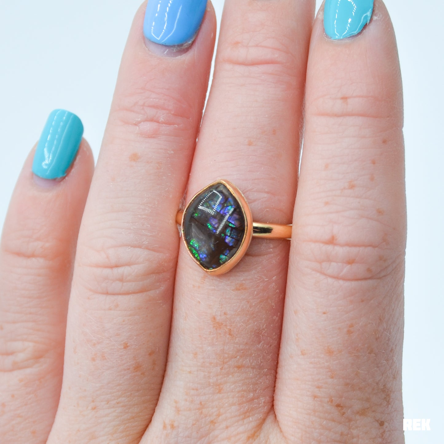 Gold fill Ammolite size 7.75