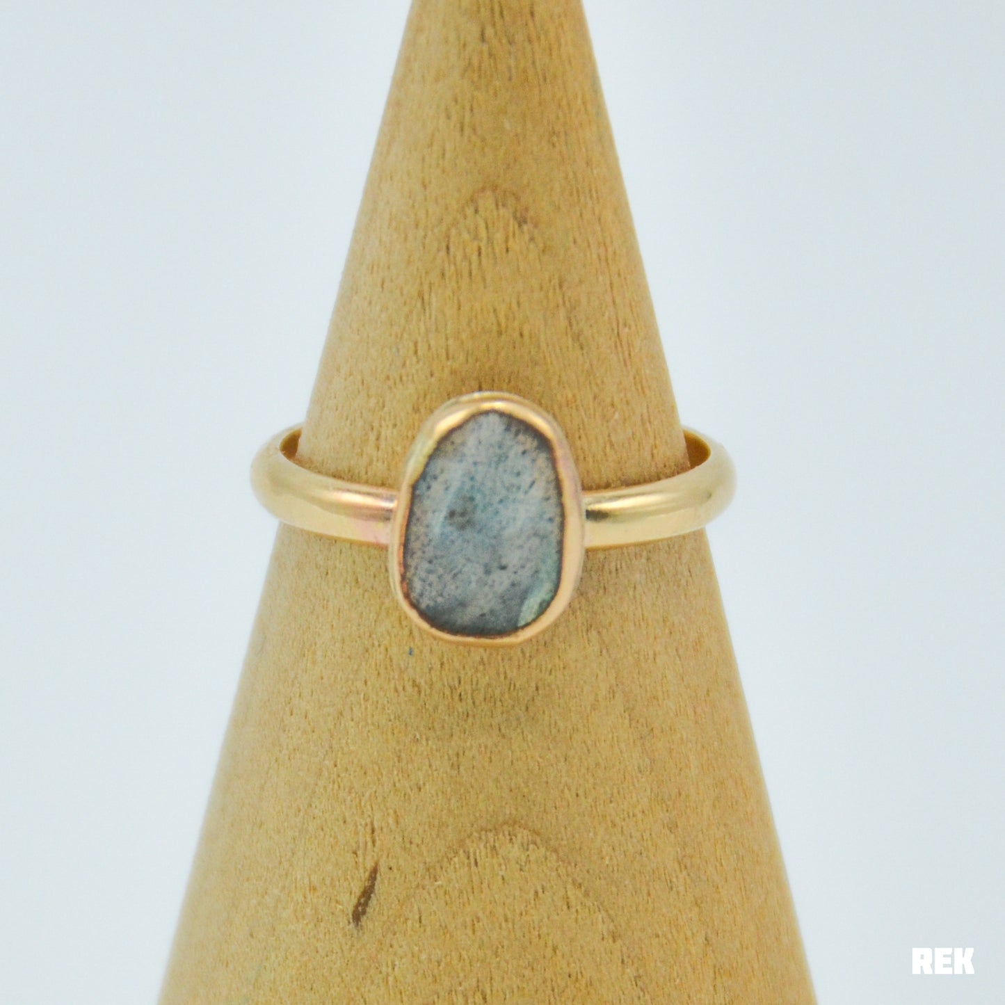 Gold fill rose cut labradorite size 7.25