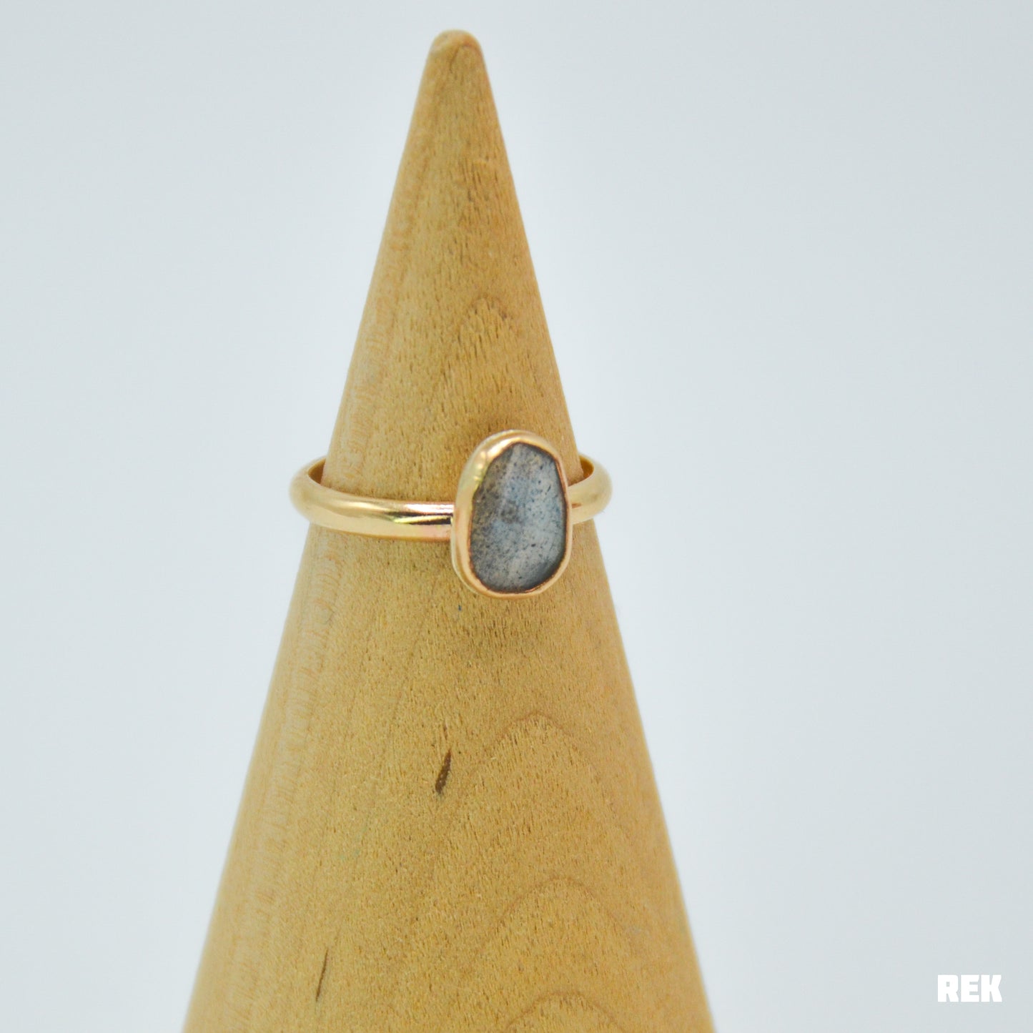 Gold fill rose cut labradorite size 7.25