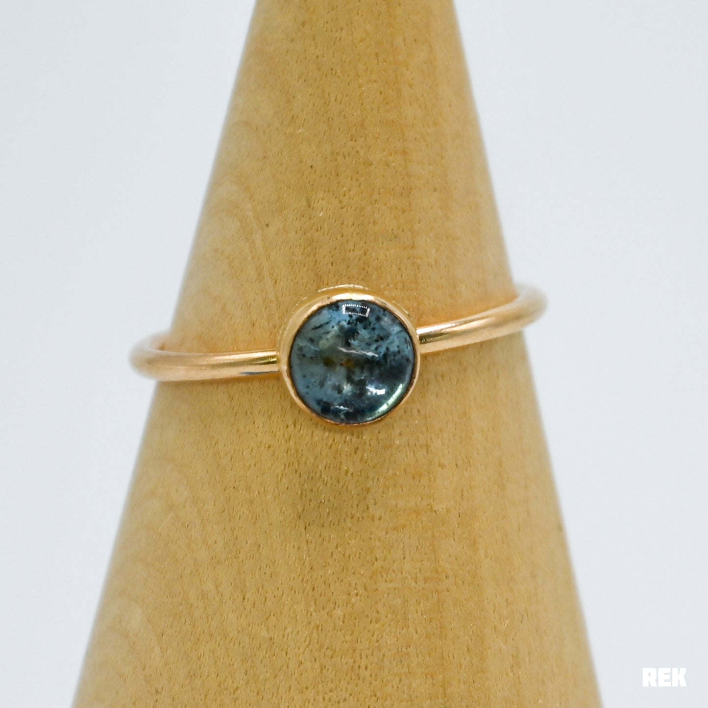 Gold fill round moss aquamarine size 9.75