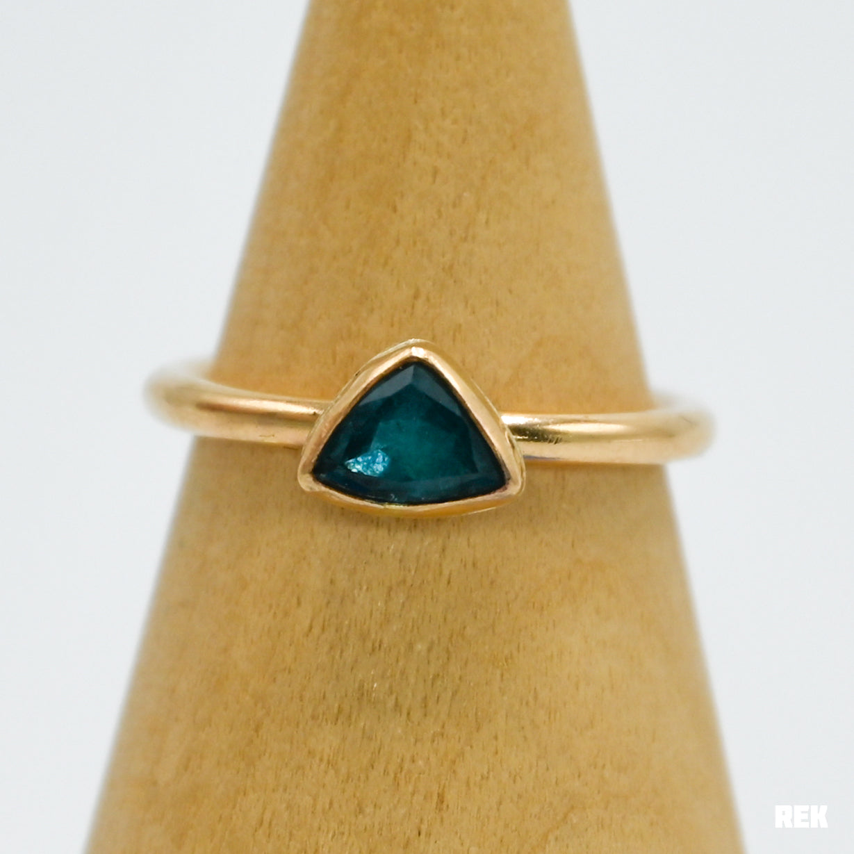 Gold fill faceted teal/bright blue tourmaline size 6.75