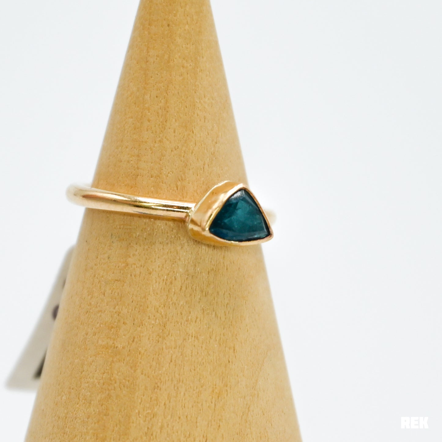 Gold fill faceted teal/bright blue tourmaline size 6.75