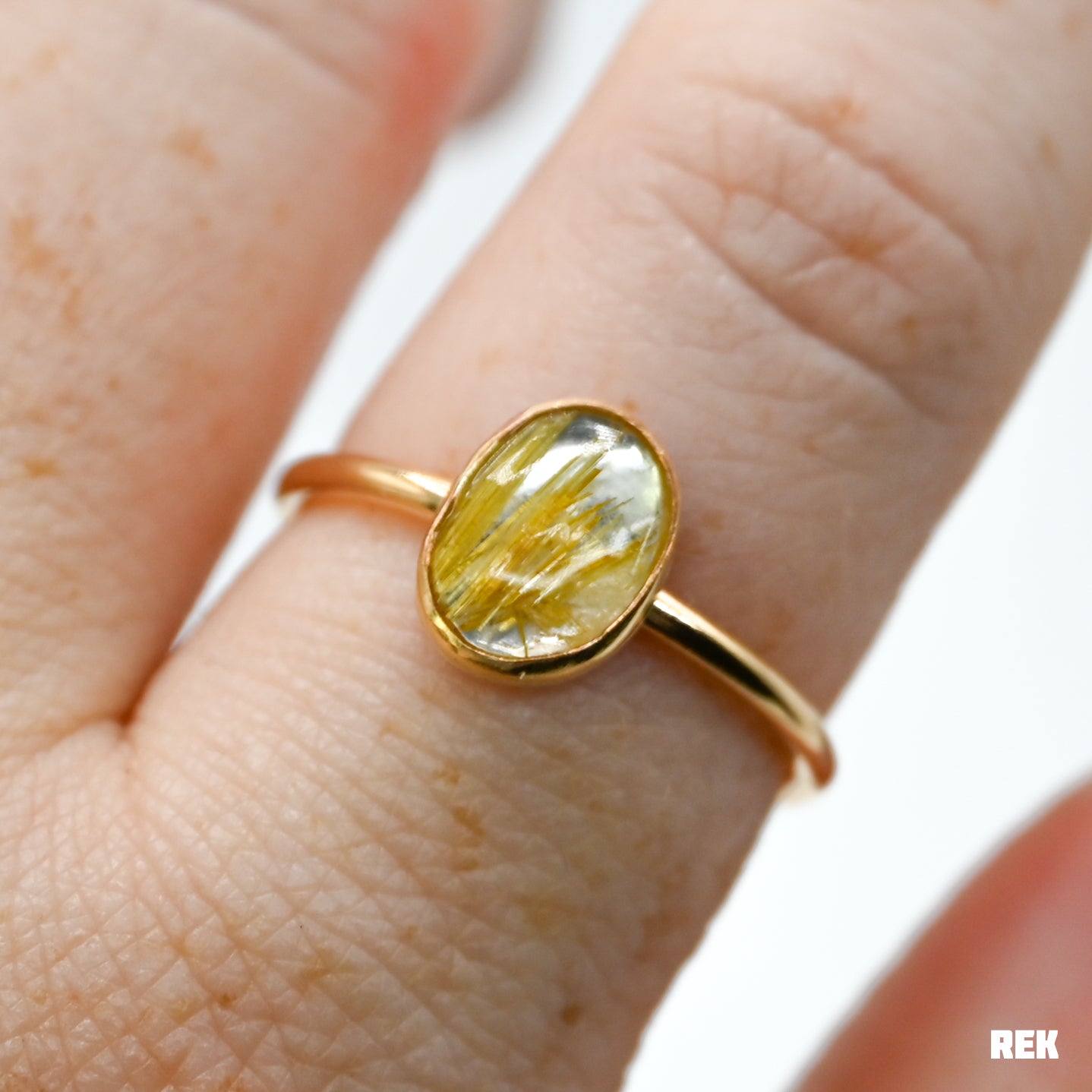 Gold fill rutile quartz size 8.75