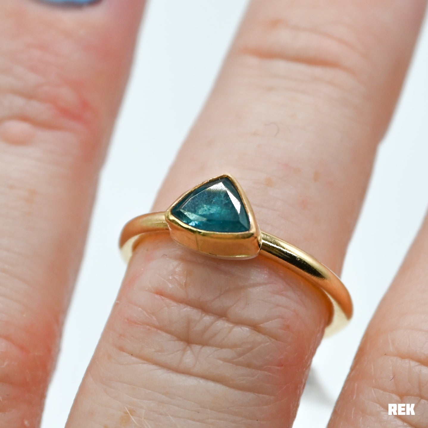 Gold fill faceted teal/bright blue tourmaline size 6.75