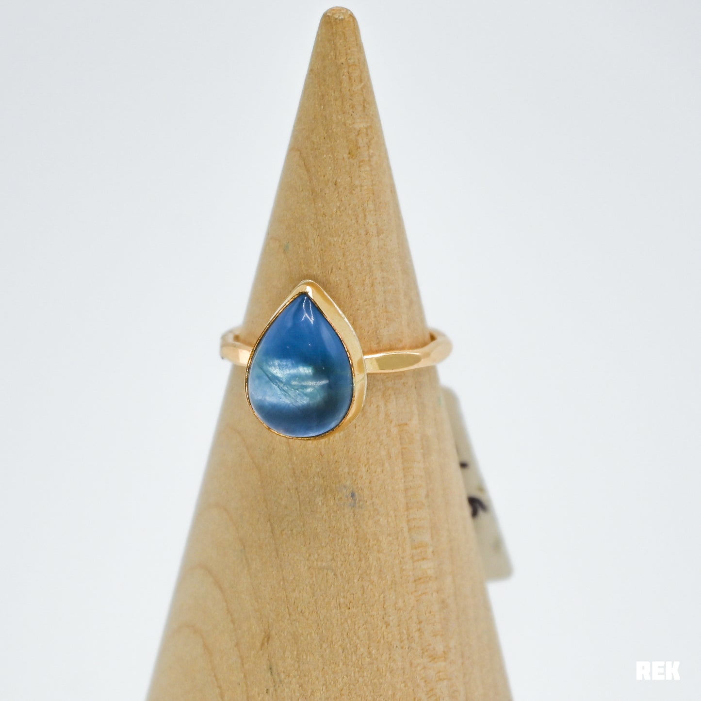 Gold fill flourite size 6.5