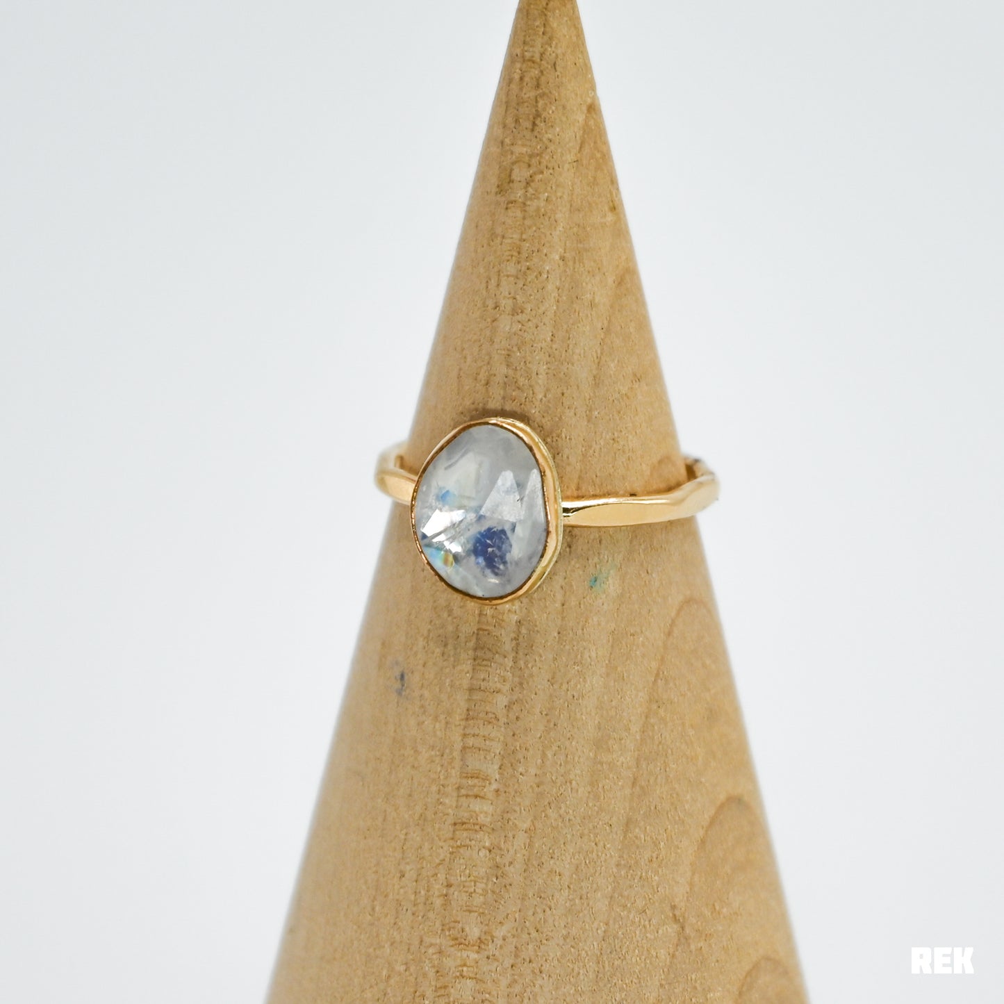 Gold fill rosecut rainbow moonstone size 6.75
