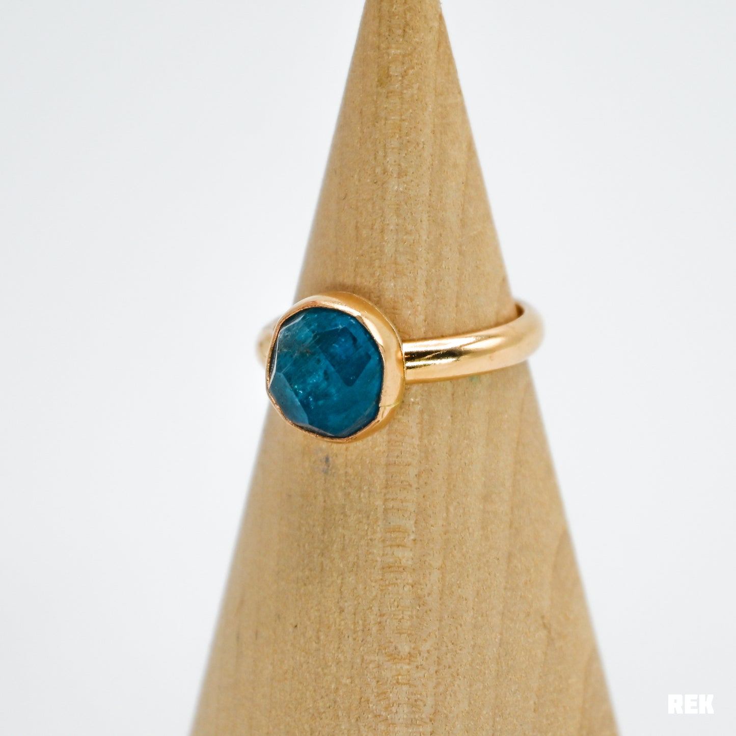 Gold fill rose cut blue apatite size 8.5