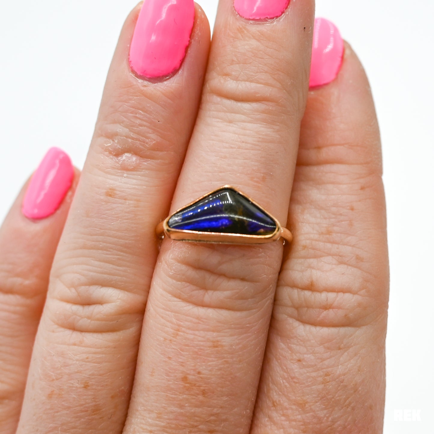 Gold fill horizontal ammolite size 7