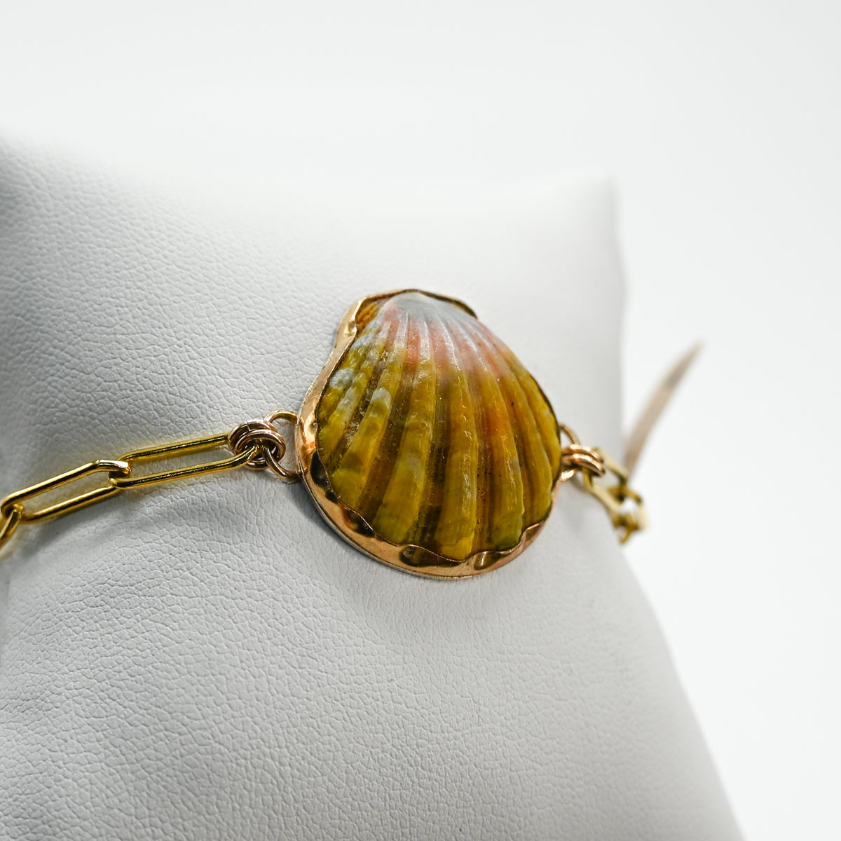 Gold fill Hawaiian moonrise shell bracelet