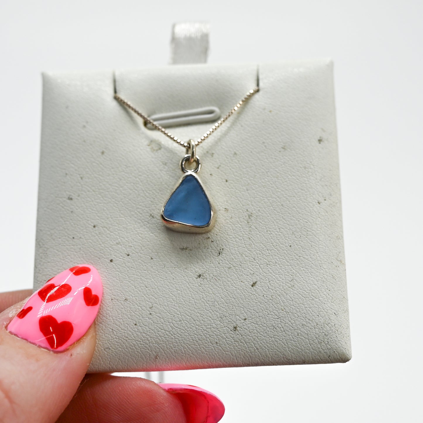 Cornfloer sea glass necklace