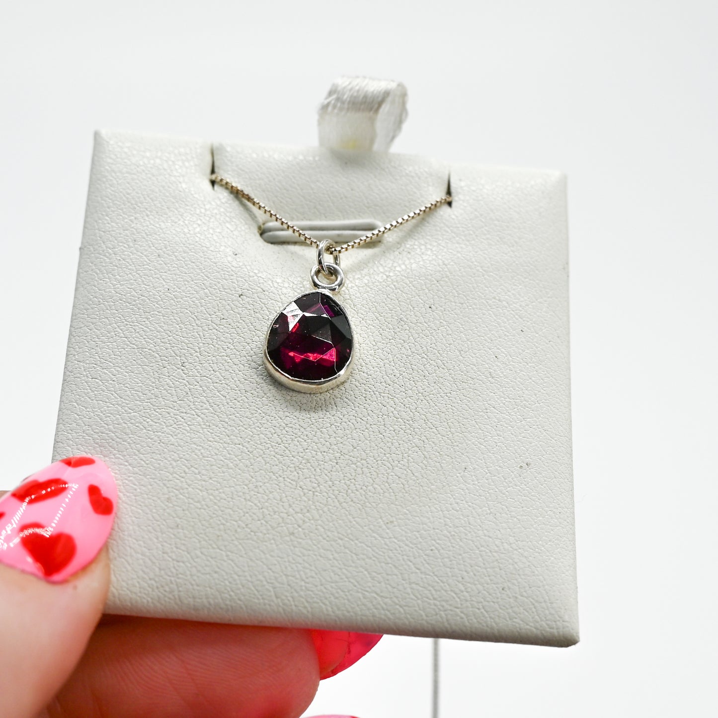 Rose cut garnet necklace