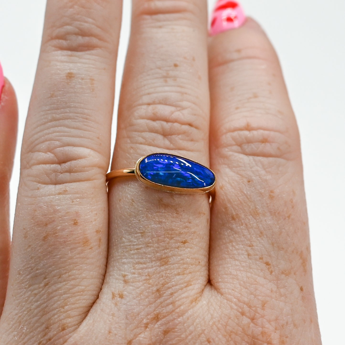 Gold fill flashy Australian opal size 8.5