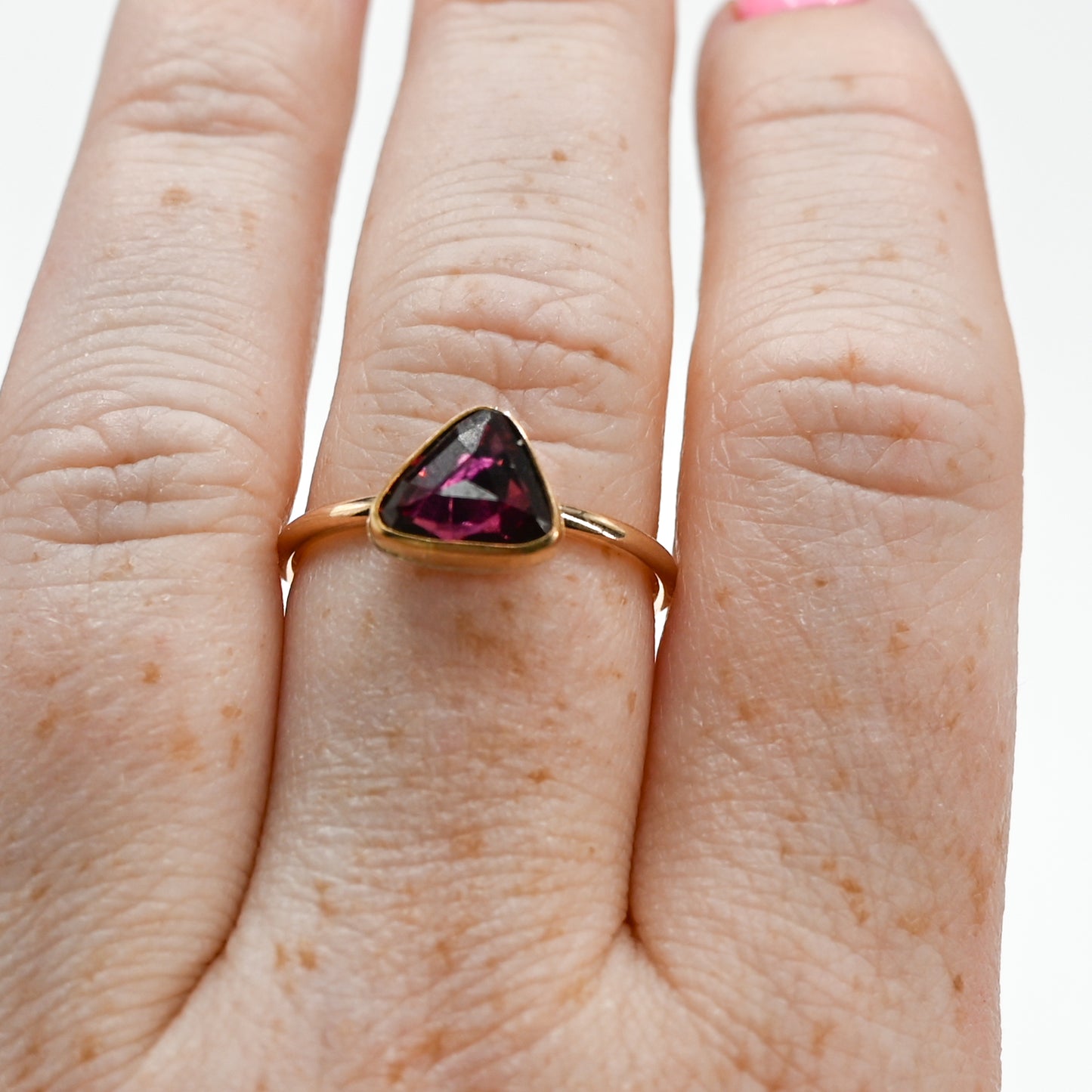 Gold fill rose cut rhodolite garnet size 8.5