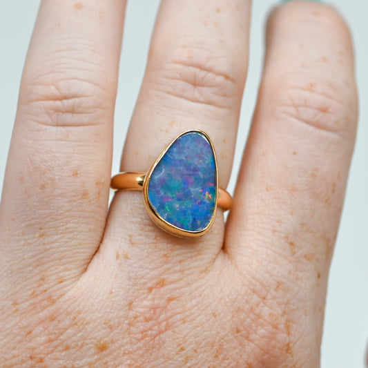 Gold fill xl Australian opal size 8.5