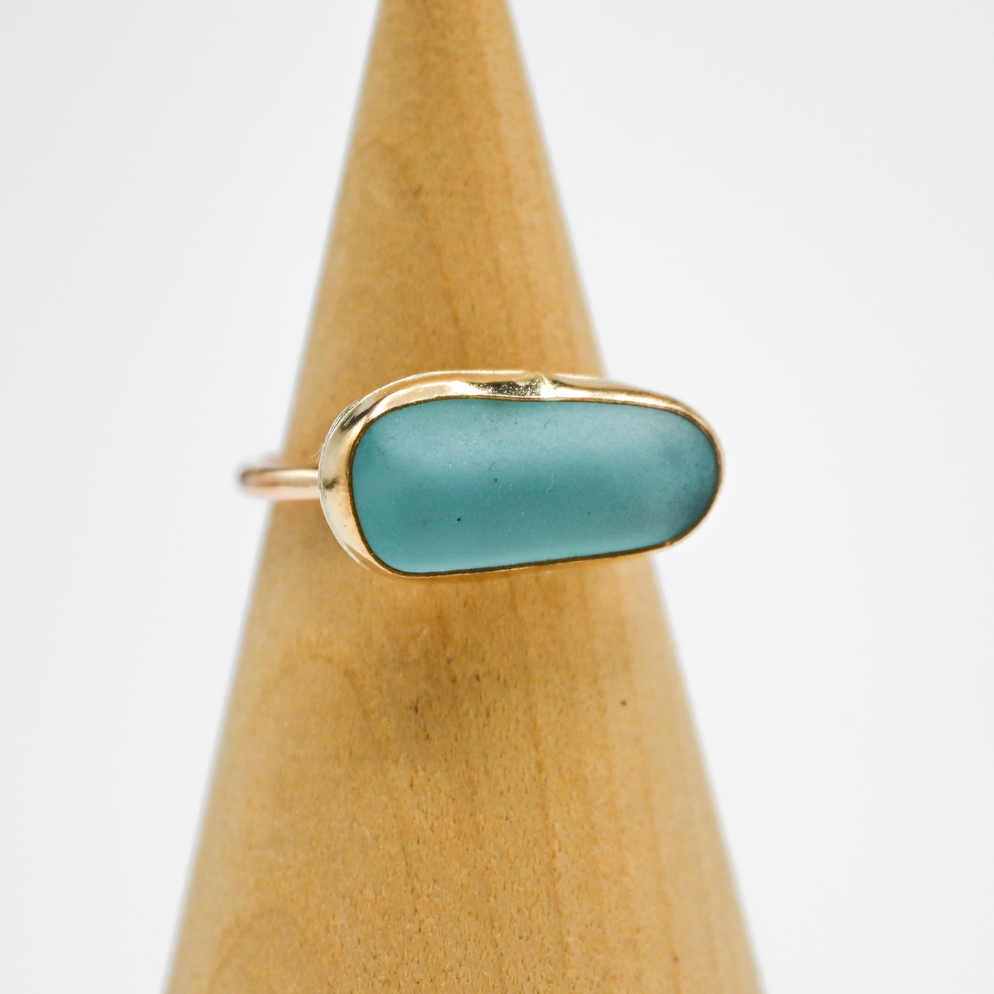 Gold fill xl horizontal aqua sea glass size 7