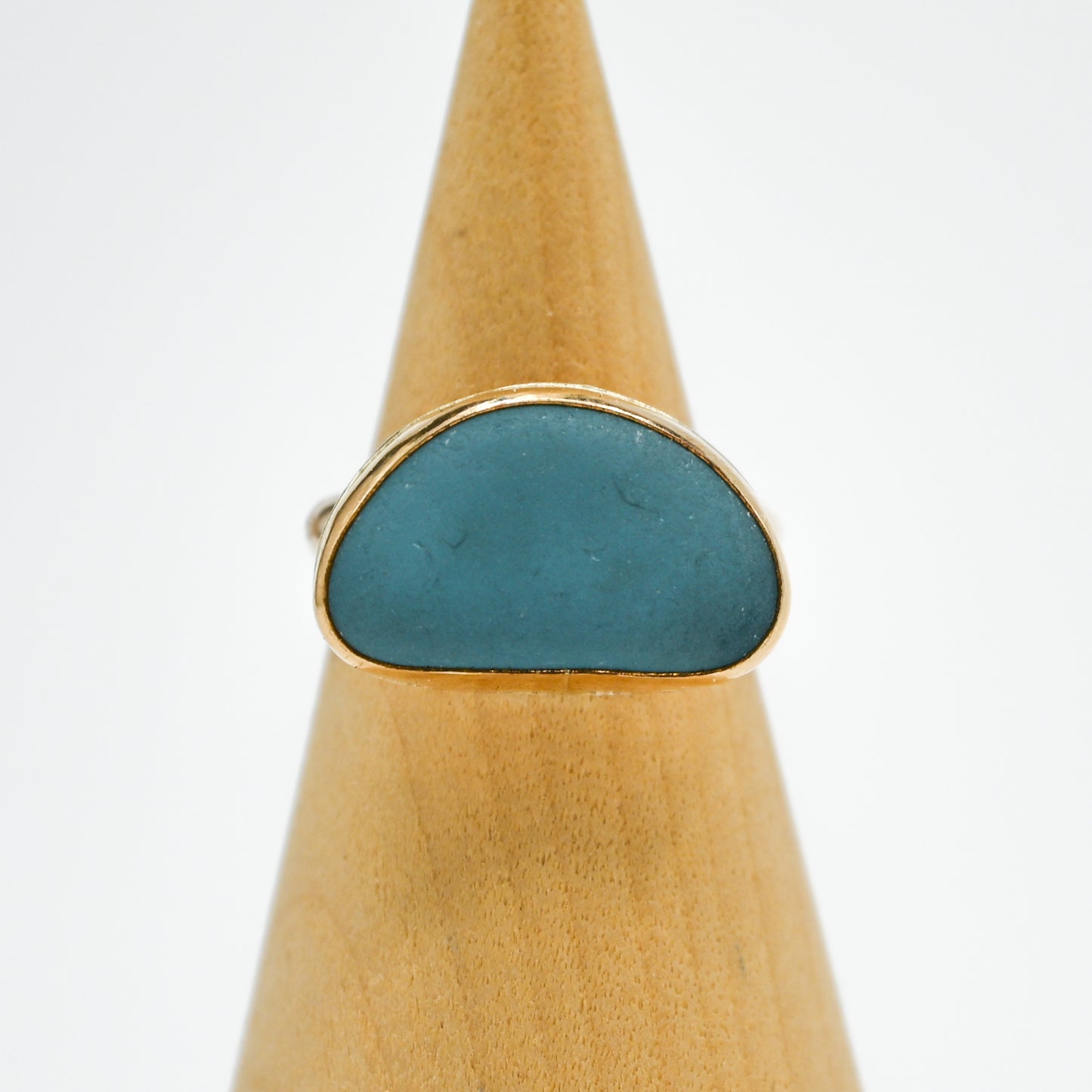 Gold fill xxl gray/cornflower sea glass size 7.5